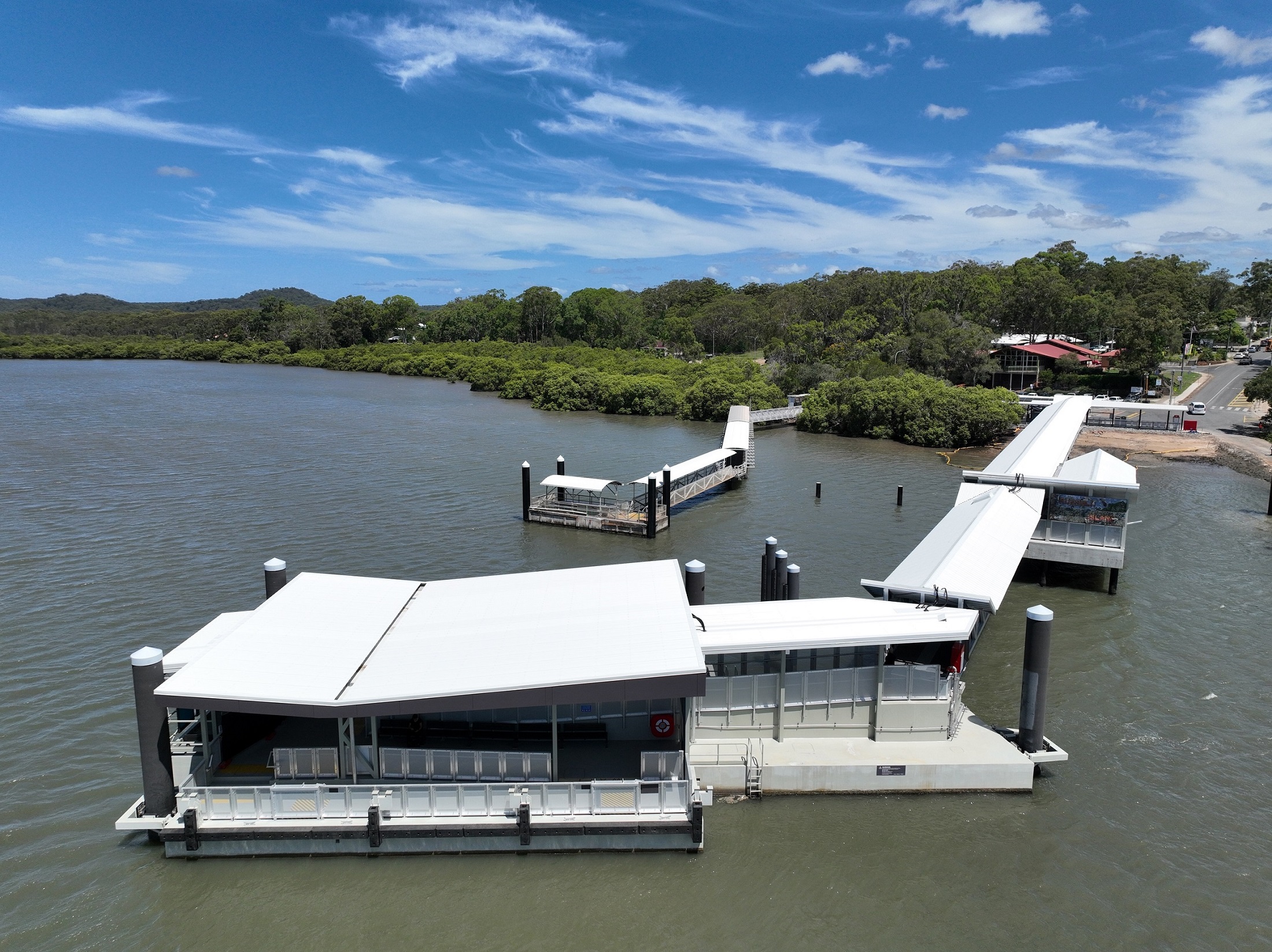 russell island yacht club