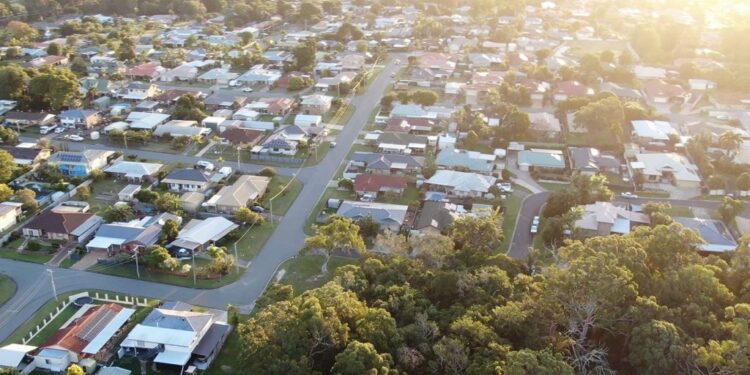 Council calls for critical infrastructure for potential state-imposed housing development on Redlands Coast