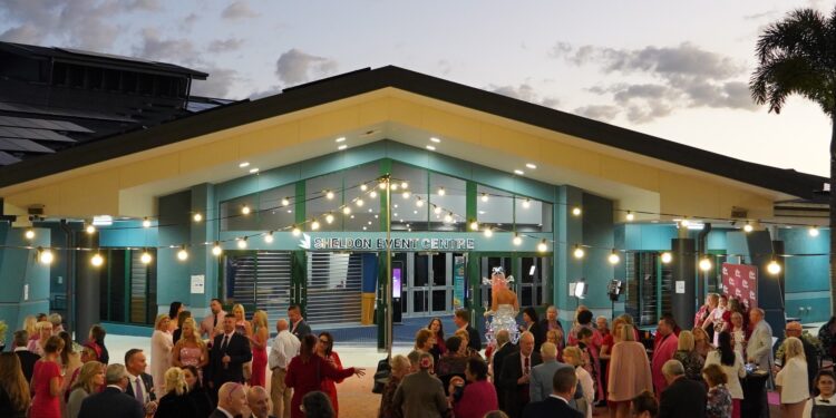 Dîner en Rouge fundraiser was a rhapsody in pink