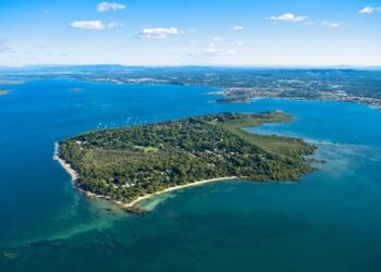 Council ramps up Coochie foreshore protection