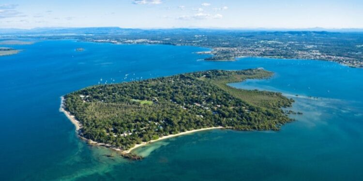 Council ramps up Coochie foreshore protection