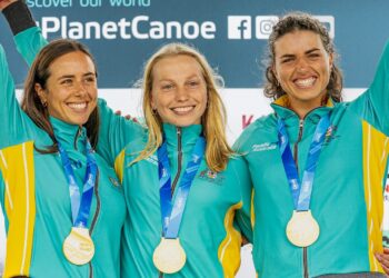 Australian women win kayaking gold at London 2012 Olympic venue