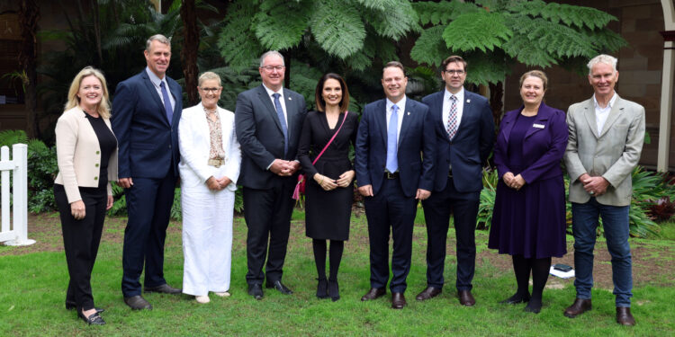 Mayor joins delegation’s call for more funding from Queensland Government