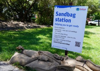 Wet weather alert: sandbag stations open