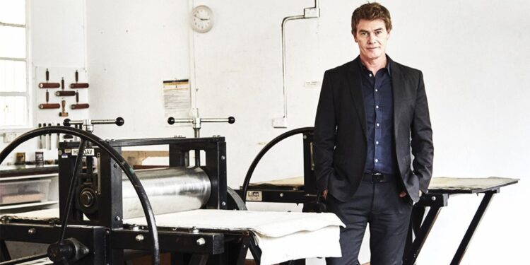 Inaugural gallery director returns as lead judge for Redland Art Awards