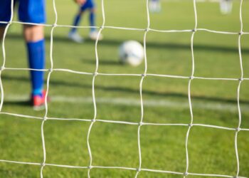 Council lights up community sport in Thorneside