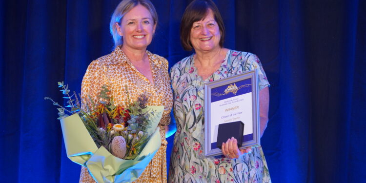 Residents honoured at 2025 Redlands Coast Australia Day Awards