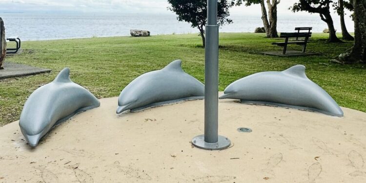 Indigenous artwork restored on Minjerribah